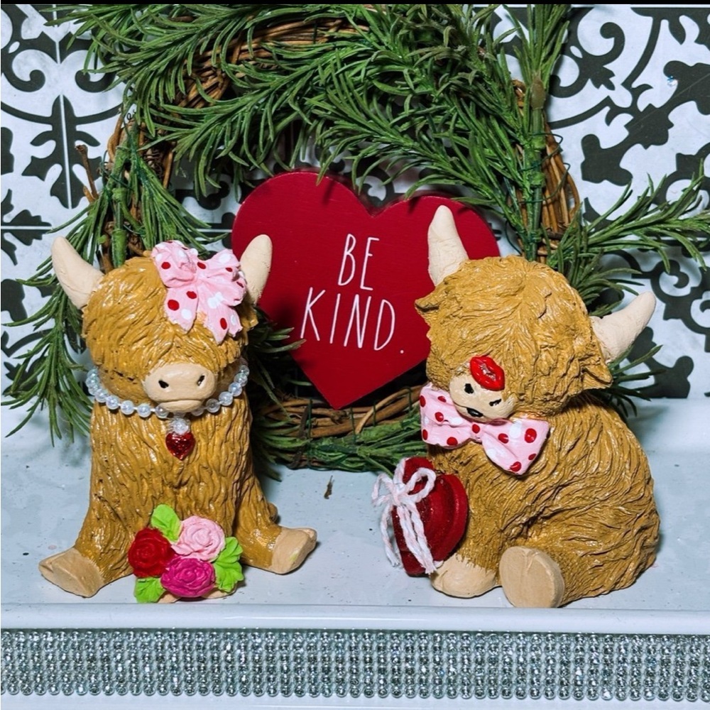 Valentines highland cow couple set of 2 unique one of a kind!!